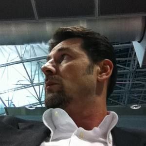 Meet your Posher, Loris